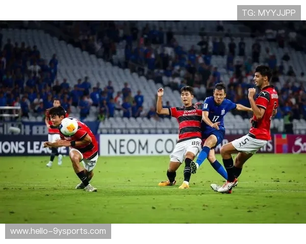 豪门对决再掀高潮新星绝杀改写联赛争冠格局引爆全国球迷热情之夜